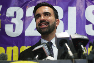 Top Dem senator reveals socialist Mamdani is what her party should look like: ‘You bet’