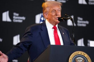 Trump warns he may bypass Congress with national emergency to keep DC police control beyond 30 days