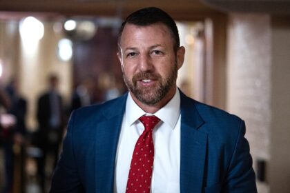 GOP Sen. Markwayne Mullin, former MMA fighter, skips seat belts in DC over carjacking fears