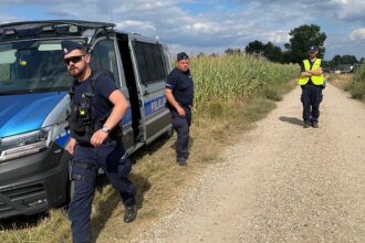 Russian drone crashes in Polish field; Warsaw protests airspace violation and plans formal complaint