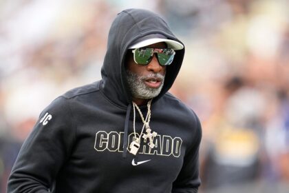 Deion Sanders sets strict classroom dress code for Colorado football players ahead of 2025 season