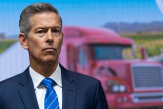 Trump admin threatens to cut millions in federal funding from 3 states over trucker English language rules