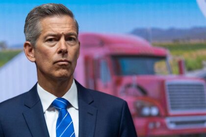 Trump admin threatens to cut millions in federal funding from 3 states over trucker English language rules
