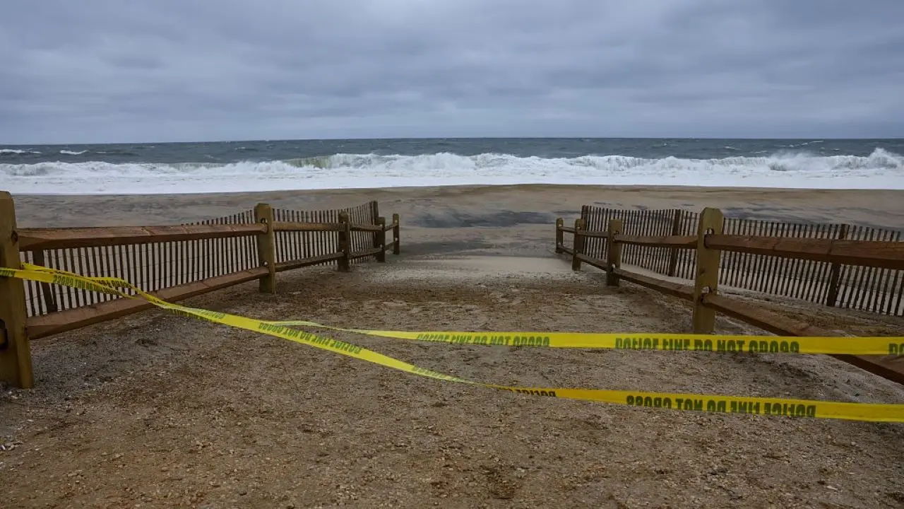 East Coast beaches hit with ‘fecal contamination’ warnings ahead of Labor Day weekend