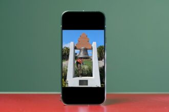 From Bougainvilleas to Trucks: How Pixel 10’s AI Camera Coach Helped Me Take Better Photos