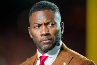 ESPN star Ryan Clark says Steelers’ Aaron Rodgers snubbed him in recent interaction amid long-running feud