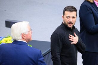 Zelenskyy thanks NATO, European leaders for backing his push to join Trump‑Putin summit