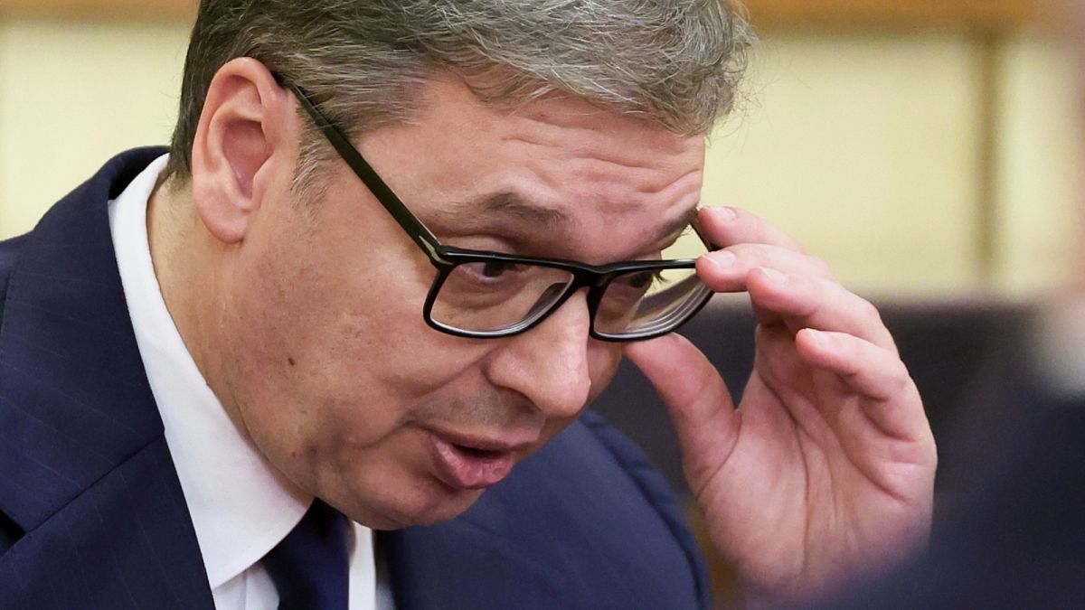 The EPP investigates membership of Serbian SNS party