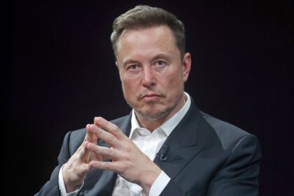 Elon Musk opines on ‘major driver of white males becoming trans’