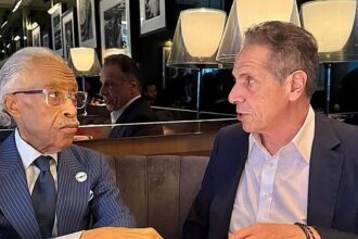 Andrew Cuomo has breakfast meeting with Rev. Al Sharpton as he trails Mamdani in NYC mayoral race