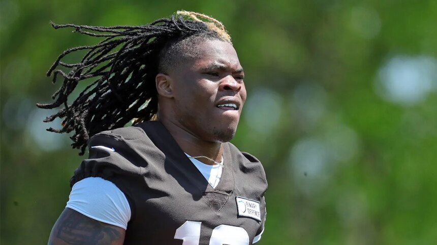 Browns’ Quinshon Judkins finally signs rookie contract just before season begins