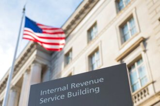 IRS fires top aide linked to Lois Lerner Tea Party targeting scandal