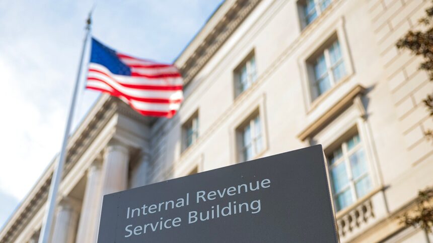 IRS fires top aide linked to Lois Lerner Tea Party targeting scandal