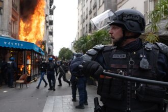 France arrests hundreds as ‘Block Everything’ protests erupt across country