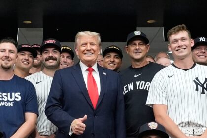 Aaron Boone recalls ‘special night’ after Trump’s meeting with Yankees on 9/11 anniversary