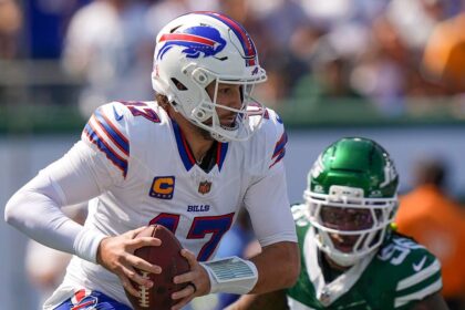 Josh Allen overcomes frightening moment to lead Bills to big win over Jets