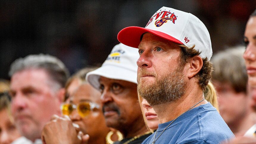 Dave Portnoy speaks on whether Barstool Sports would fire employees for slandering Charlie Kirk