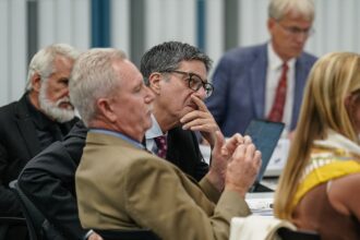CDC panel supports ‘individual decision-making’ on COVID vaccines, keeps access open