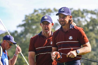Tommy Fleetwood shines again, Rory McIlroy chirps fans as Europe dominates another morning against USA