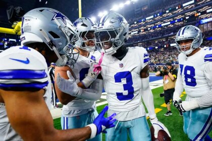Cowboys, Packers end classic slugfest in tie