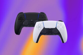 This PS5 Update Lets DualSense Controllers Pair With Multiple Devices at the Same Time