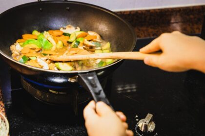 A Cooking Teacher Begs: Stop Using a Nonstick Pan for These 5 Foods