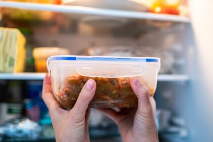 These 4 Apps Will Save You Money and Help You Waste Less Food