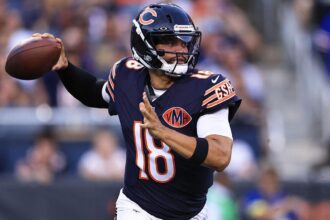 Monday Night Football: How to Watch Vikings vs. Bears, ManningCast Tonight