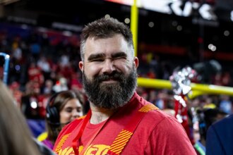 Taylor Swift pointed out hilarious non-alcoholic beer slip-up during football game viewing, Jason Kelce says
