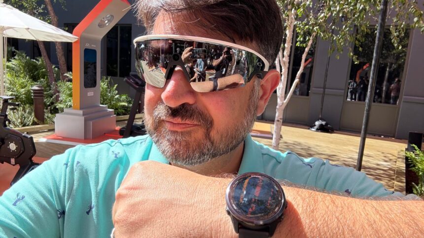 Meta’s Oakley Vanguard Sports Glasses Tried to Turn Me Into Xtreme Sports Guy