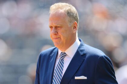 Yankees broadcaster Michael Kay calls out subset of Mets fans after team’s late-season collapse, playoff miss
