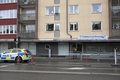 Criminal gangs recruiting teenage girls as assassins and bombers, officials warn