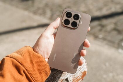 The Xiaomi 15T and 15T Pro Have One Feature That Samsung Phones Don’t