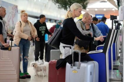 EU lawmakers to maintain the three-hour delay passengers rights