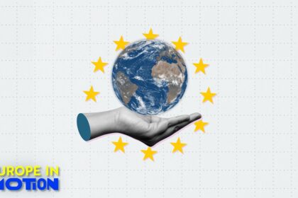 How do EU citizens view corporate climate accountability?