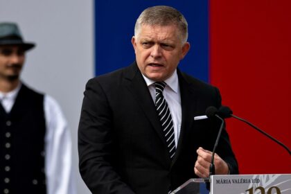 Robert Fico vetoes again EU sanctions on Russia, asks new concessions