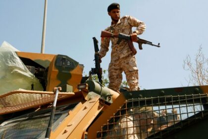 MEPs urge EU to halt funding for Libyan forces over migration abuses