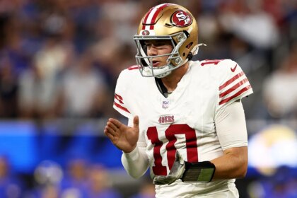 49ers’ Mac Jones saw dead body ‘floating’ in water near team hotel before game vs. Rams: report