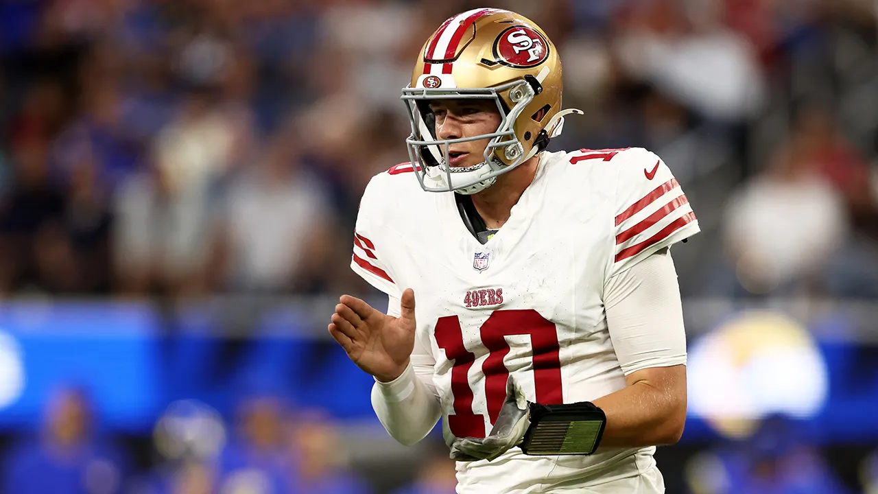 49ers’ Mac Jones saw dead body ‘floating’ in water near team hotel before game vs. Rams: report