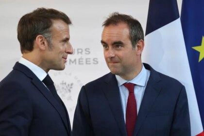 French prime minister resigns less than month after taking office