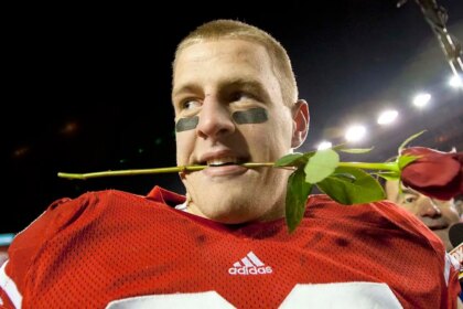 NFL legend JJ Watt roasts himself during Steelers-Browns broadcast