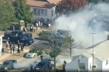 Illegal immigrants arrested after ramming Border Patrol in Chicago amid violent clash with protesters