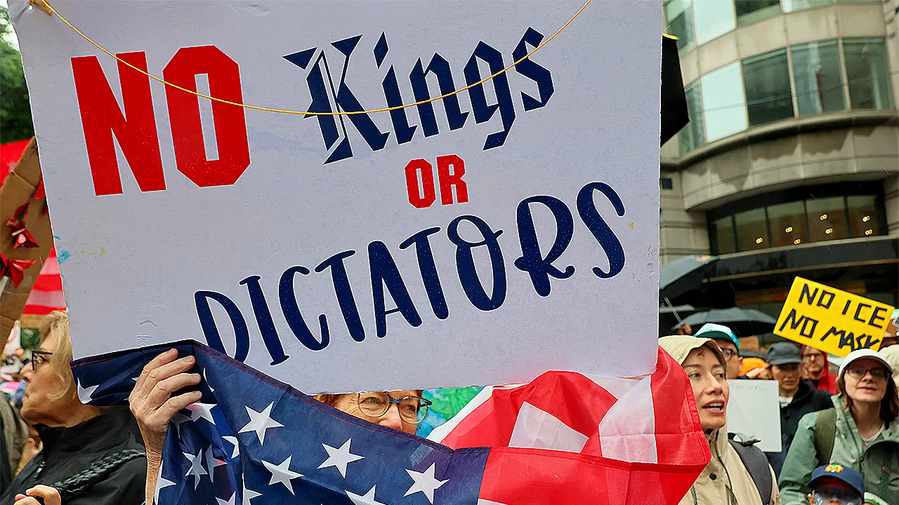 Anti-Israel radicals from ‘global intifada’ movement join ‘No Kings’ protests