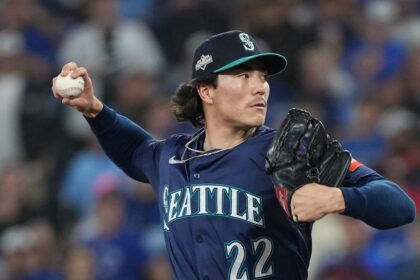 Mariners pitcher’s media availability interrupted by audible scream in locker room after crushing Game 7 loss