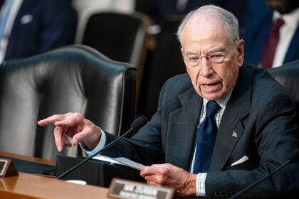 Federal judges acknowledge court ruling errors tied to staffers’ AI use after Grassley inquiry