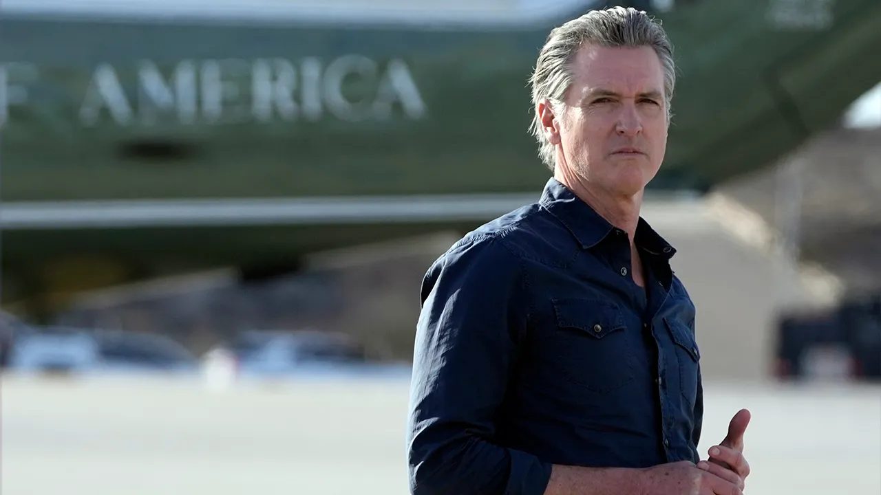 Newsom bails out Planned Parenthood with 0M to keep 100 clinics open after Trump cuts Newsom bails out Planned Parenthood with 0M to keep 100 clinics open after Trump cuts