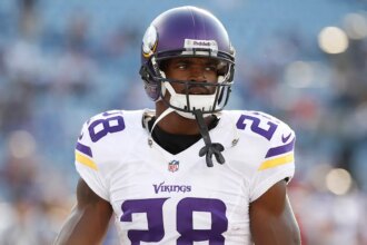 Vikings great Adrian Peterson busted in Texas for DWI