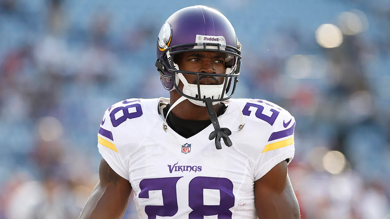 Vikings great Adrian Peterson busted in Texas for DWI Vikings great Adrian Peterson busted in Texas for DWI