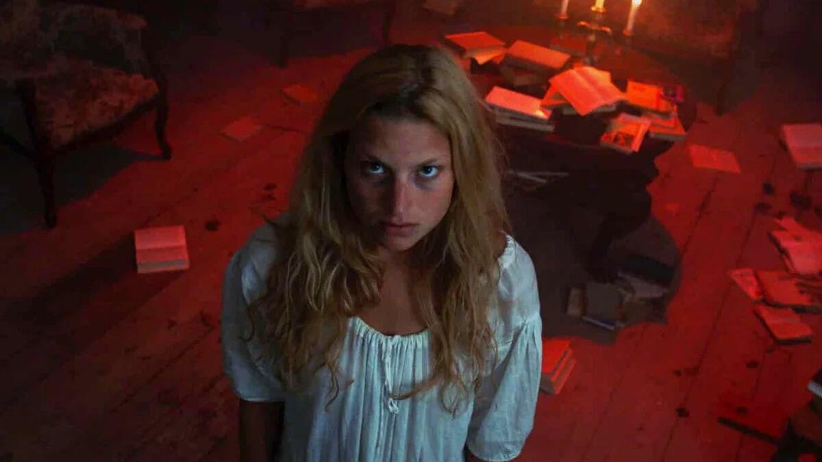 Descend Into a Psychedelic Gothic Nightmare in This Cult Horror Movie Descend Into a Psychedelic Gothic Nightmare in This Cult Horror Movie