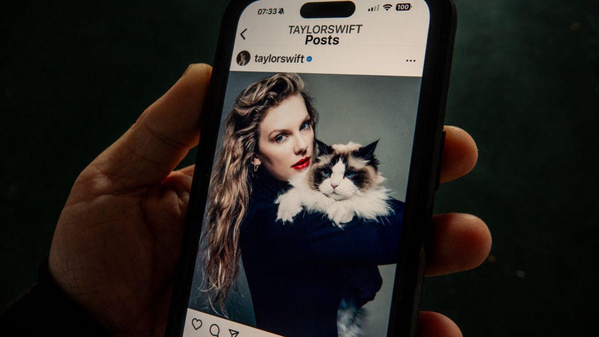 Taylor Swift Launches a New Instagram Feature Inviting Fans to Remix Others’ Stories